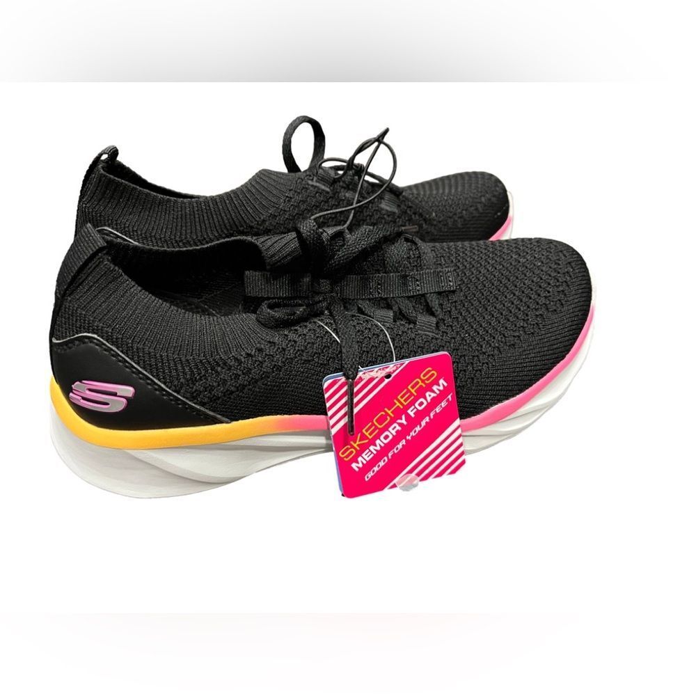 Skechers memory foam nwt size 5.5